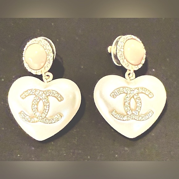 Pearl Resin Crystal CC Heart Drop Earrings Pink Gold - Picture 3 of 10